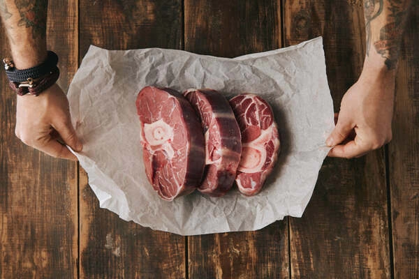 ta recept je bolj namenjen omaki s tartufato kot samemu zrezku zrezku omako s tartufato lahko uporabite na katerem koli prazenem mesu